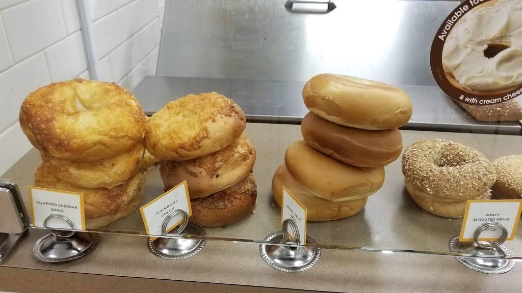 Au Bon Pain Cafe and Bakery | cafe | 7777 Forest Ln D20, Dallas, TX 75230, USA | 9725666880 OR +1 972-566-6880