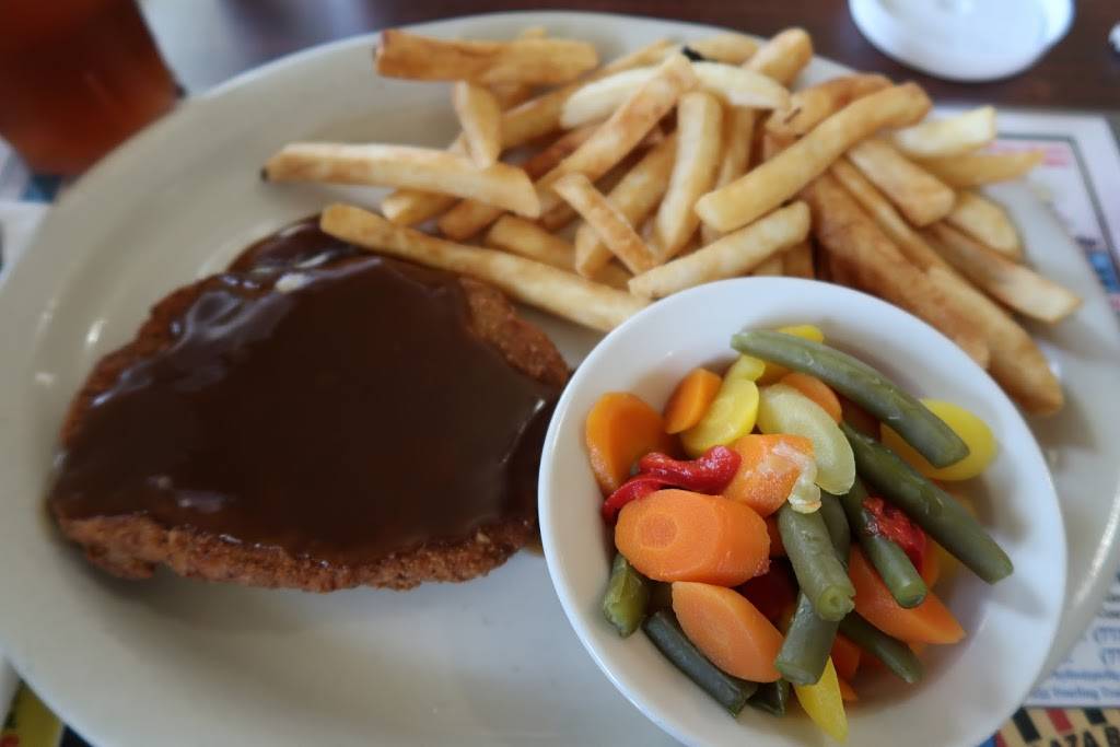 Pelican Diner | restaurant | 100 Brush Foot Dr, Sebastian, FL 32958, USA | 7722289600 OR +1 772-228-9600