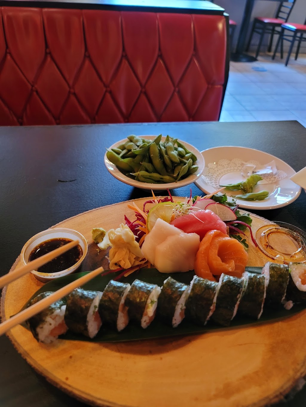 Asian corner Thai sushi | restaurant | 1100 NE 4th Ave, Fort Lauderdale, FL 33304, USA | 9549005290 OR +1 954-900-5290