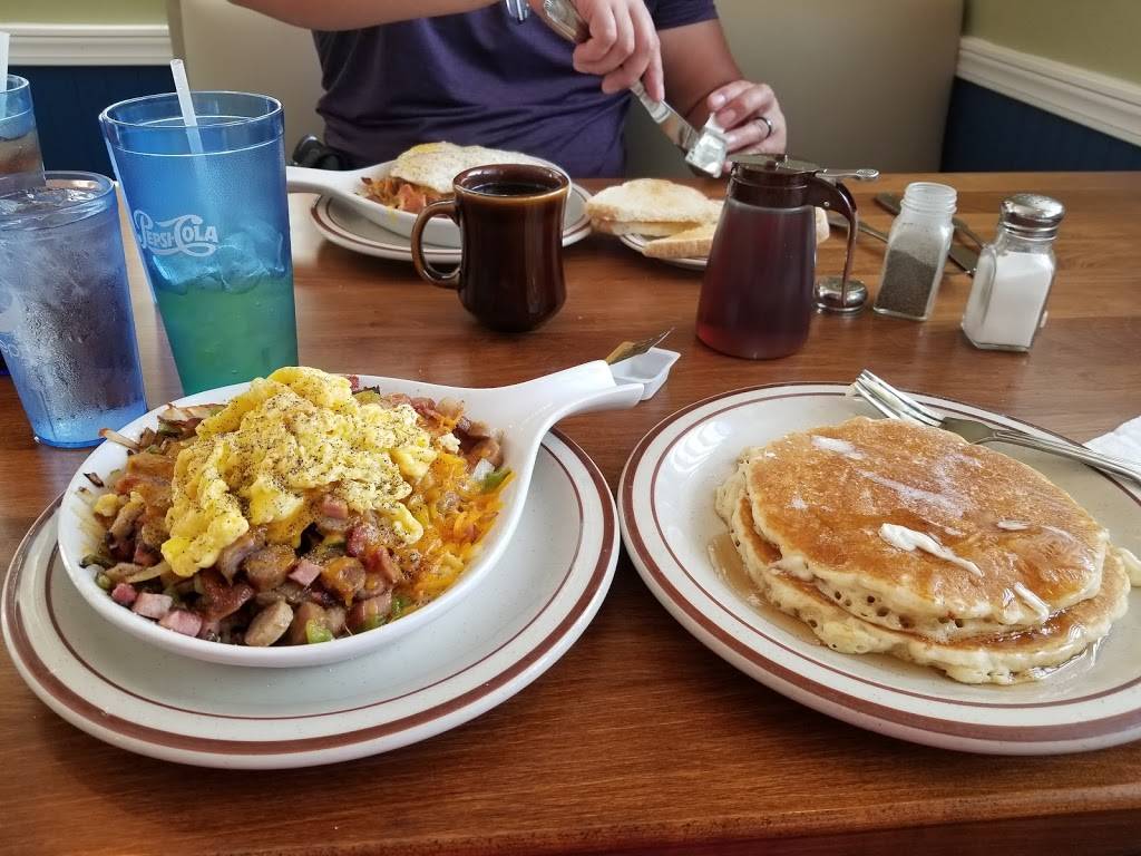 West River Cafe | restaurant | 1010 Market St, Nekoosa, WI 54457, USA | 7155100150 OR +1 715-510-0150