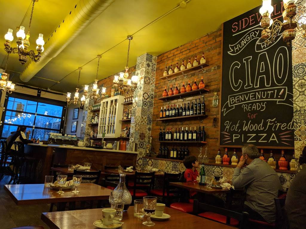 Sidewalk Pizzeria | restaurant | 1654 St Clair Ave W, Toronto, ON M6N 1H8, Canada | 4165514565 OR +1 416-551-4565