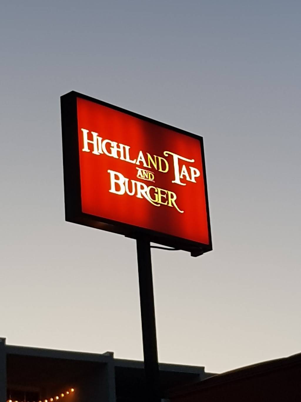 Highland Tap and Burger | restaurant | 2219 W 32nd Ave, Denver, CO 80211, USA | 7202874493 OR +1 720-287-4493