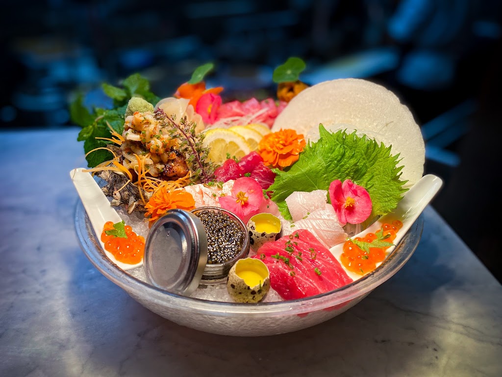 KOMO | restaurant | 738 W Randolph St, Chicago, IL 60661, USA | 3124652250 OR +1 312-465-2250