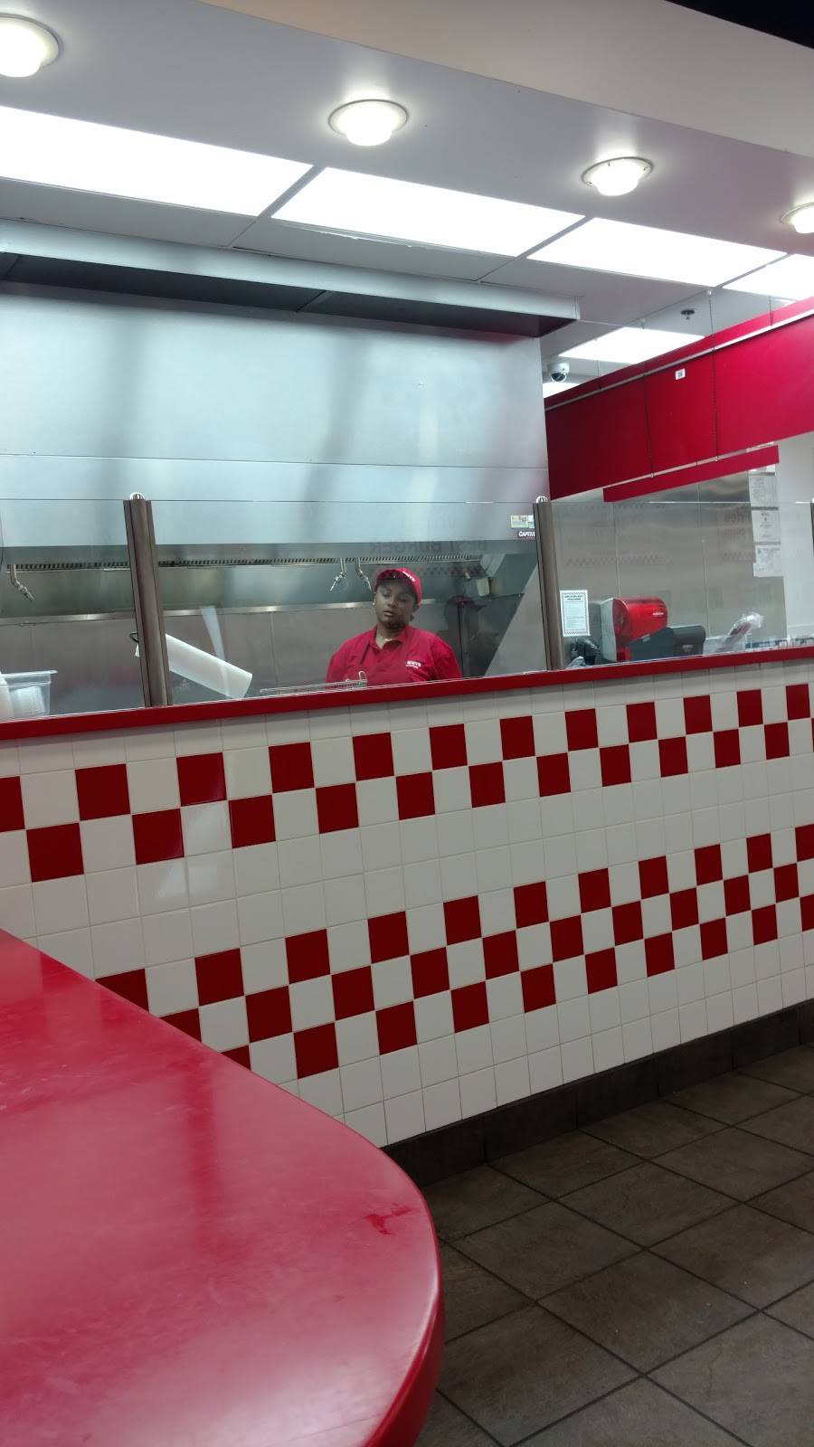 Five Guys | meal takeaway | 311 Lancaster Ave, Wayne, PA 19087, USA | 6109719300 OR +1 610-971-9300