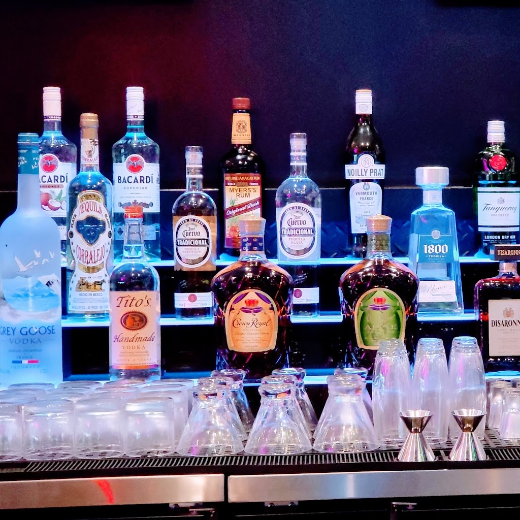 Rock N Roll Sushi - Hendersonville | restaurant | 217 Indian Lake Blvd Suite 1001, Hendersonville, TN 37075, USA | 6157573313 OR +1 615-757-3313