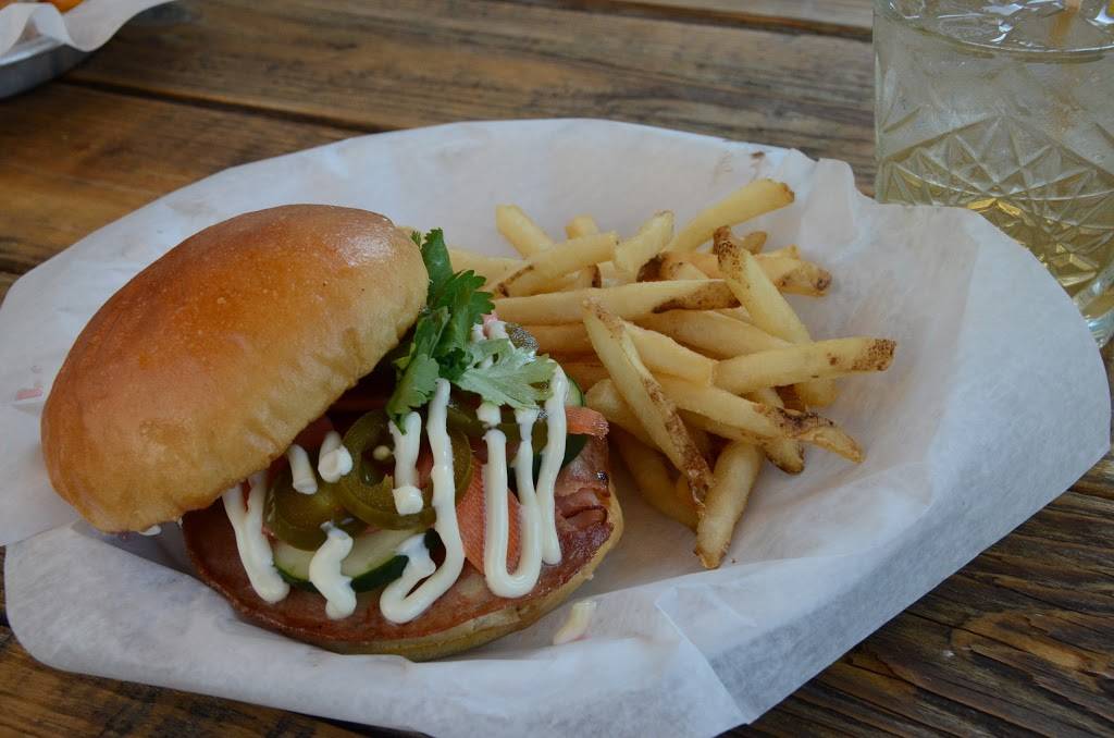 The Map Room | restaurant | 416 3rd St SE #8401, Cedar Rapids, IA 52401, USA | 3193620417 OR +1 319-362-0417