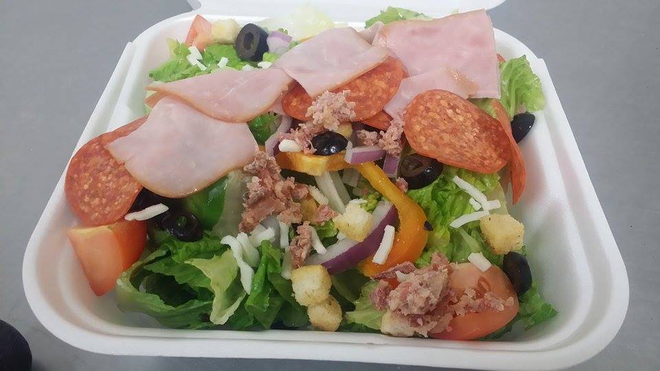 Chefs Corner Pizzaria | restaurant | 1306 S Gaffey St, San Pedro, CA 90731, USA | 3108337447 OR +1 310-833-7447