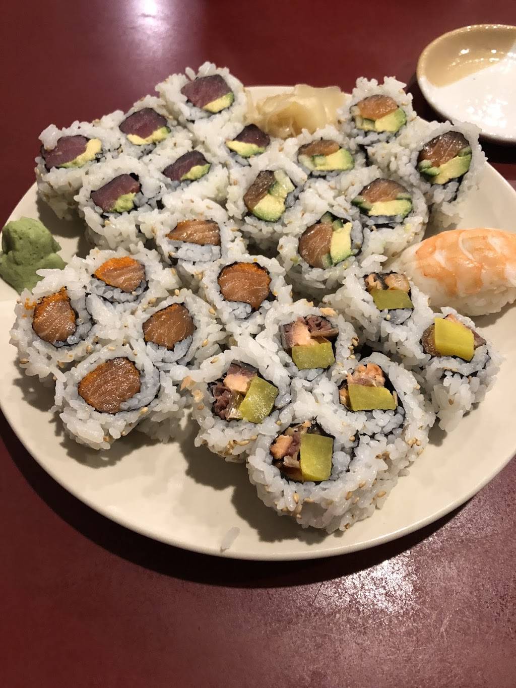 Ajishin | restaurant | 42270 Grand River Ave, Novi, MI 48375, USA | 2483809850 OR +1 248-380-9850