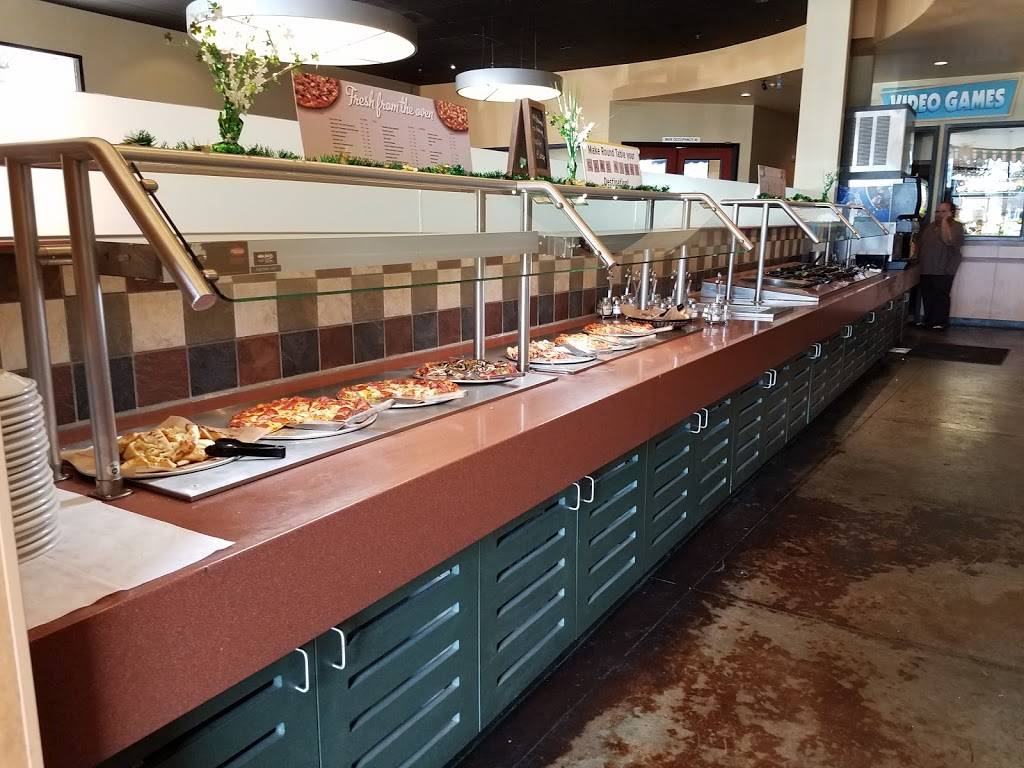 Round Table Pizza | meal delivery | 2511 Naglee Rd, Tracy, CA 95304, USA | 2098320058 OR +1 209-832-0058