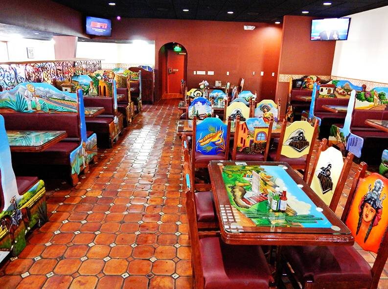 La Hacienda Bar & Grill | restaurant | 140 Howard Ave, West Lafayette, IN 47906, USA | 7657717930 OR +1 765-771-7930