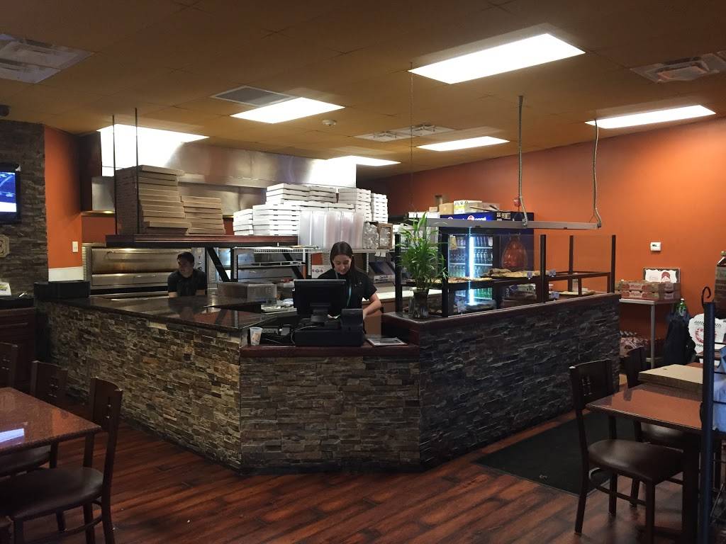 Catanzaros Pizzeria Cranston | restaurant | 1283 Park Ave, Cranston, RI 02910, USA | 4019468880 OR +1 401-946-8880