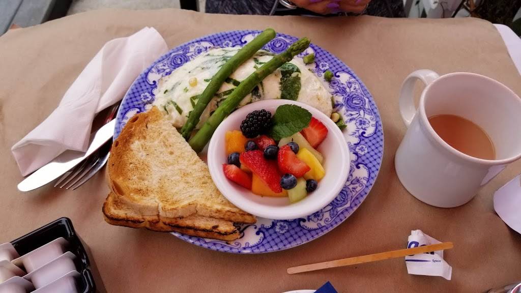 Jeannines American Bakery Restaurant | bakery | 1253 Coast Village Rd, Montecito, CA 93108, USA | 8059690088 OR +1 805-969-0088