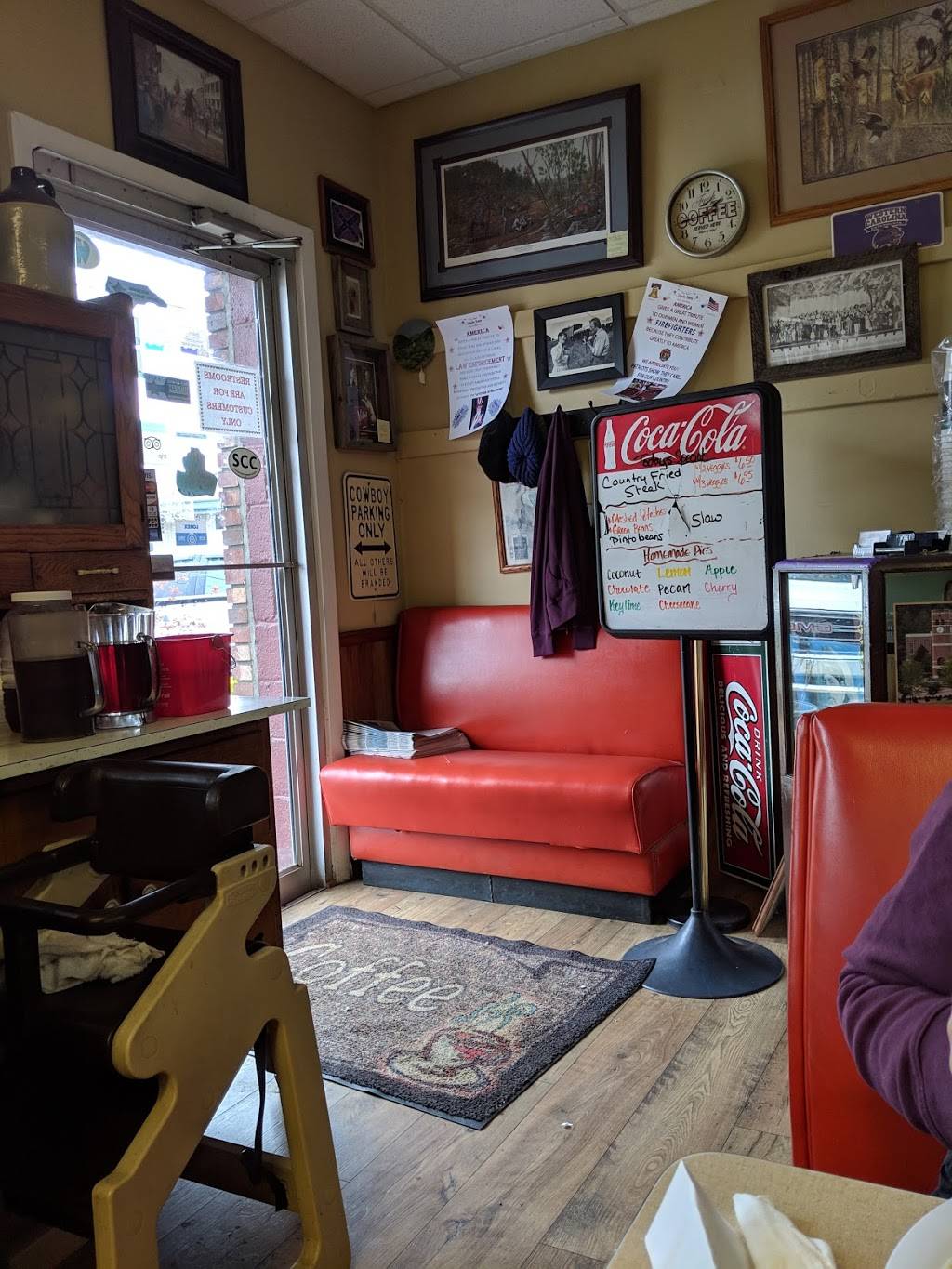 The Coffee Shop | restaurant | 385 E Main St, Sylva, NC 28779, USA | 8285862013 OR +1 828-586-2013