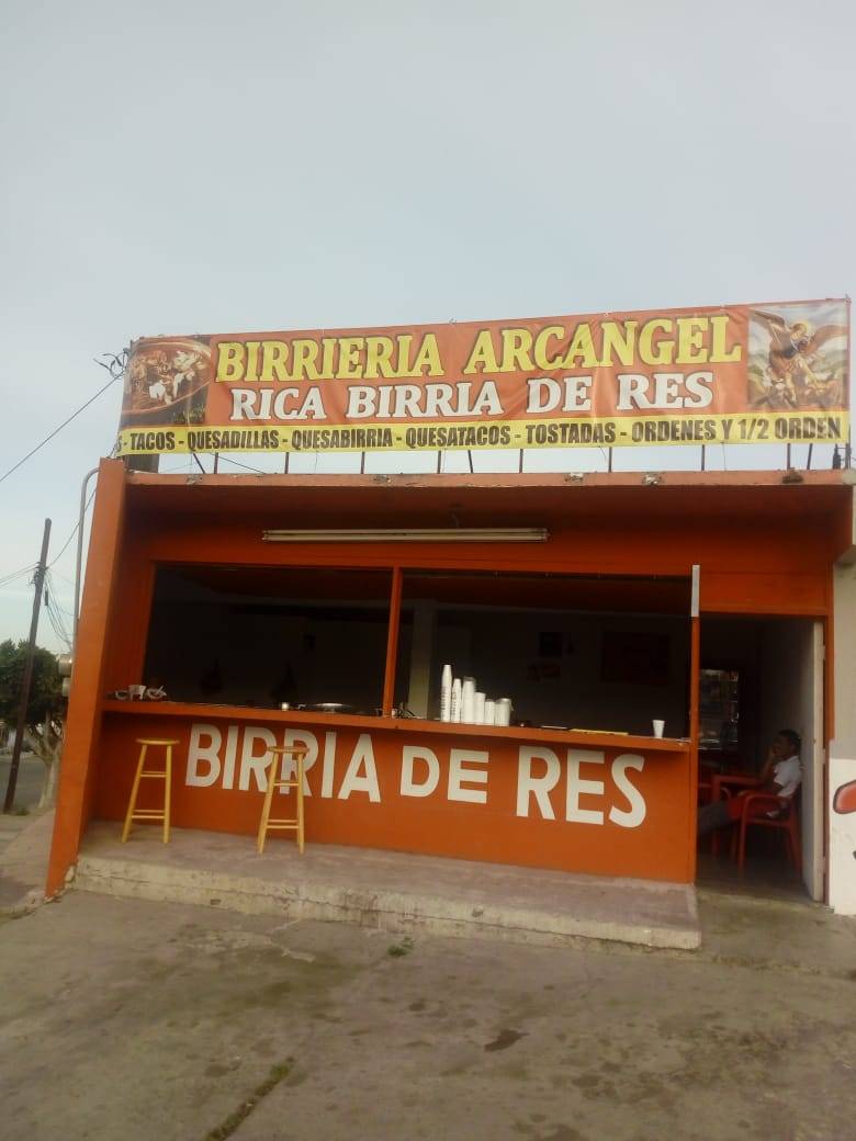 Birrieria arcangel | restaurant | Libertad 2164, Maestros, 22840 Ensenada, B.C., Mexico | 016461932861 OR +52 646 193 2861