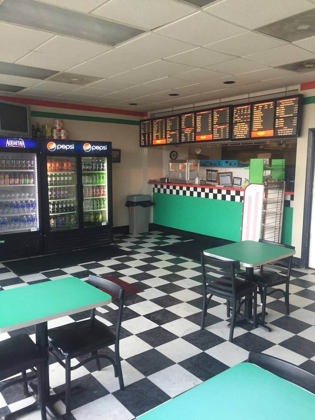 Five star pizza & more | meal takeaway | 793 Crescent St, Brockton, MA 02302, USA | 5084275555 OR +1 508-427-5555