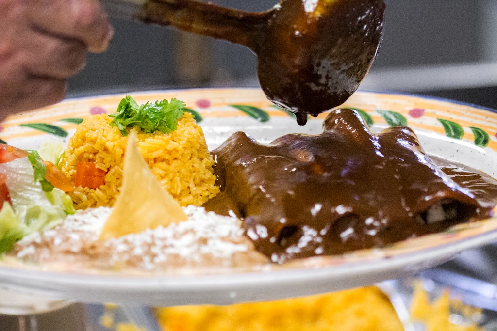 El Ahuehuete Tequila & Grill | restaurant | 2708 Texas Blvd N, Weslaco, TX 78596, USA | 9569682424 OR +1 956-968-2424