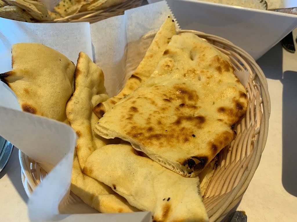 Saffron Restaurant | restaurant | 398 Army Trail Rd, Bloomingdale, IL 60108, USA | 8472781955 OR +1 847-278-1955