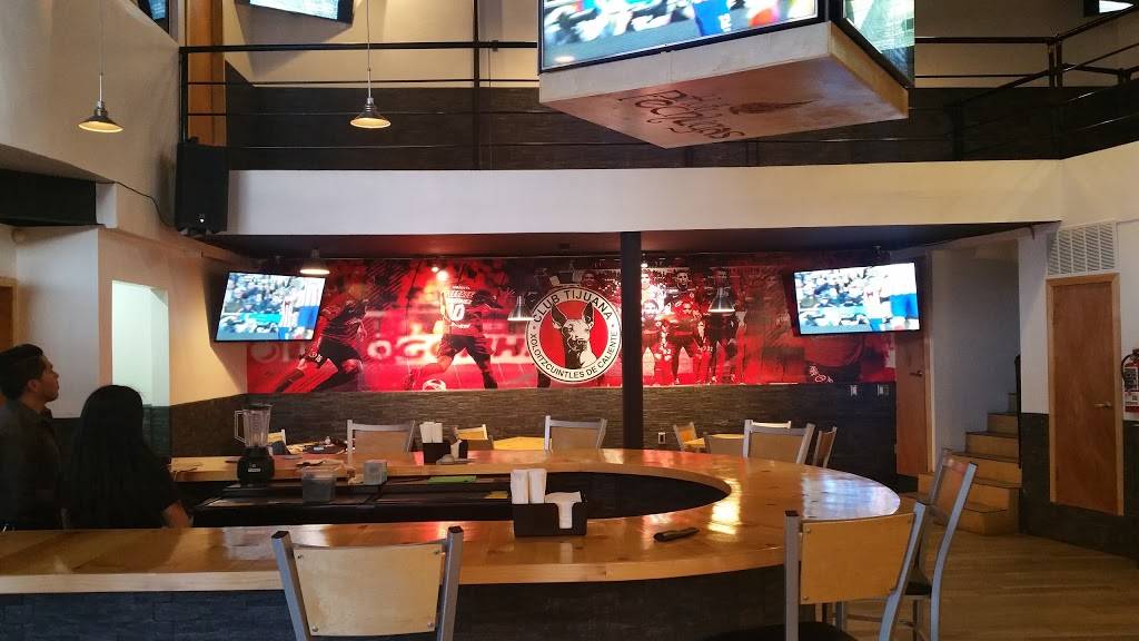 Hot Pechugas | restaurant | Blvrd Gral Rodolfo Sánchez Taboada 10291, Defensores de Baja California, 22660 Tijuana, B.C., Mexico | 016642080355 OR +52 664 208 0355