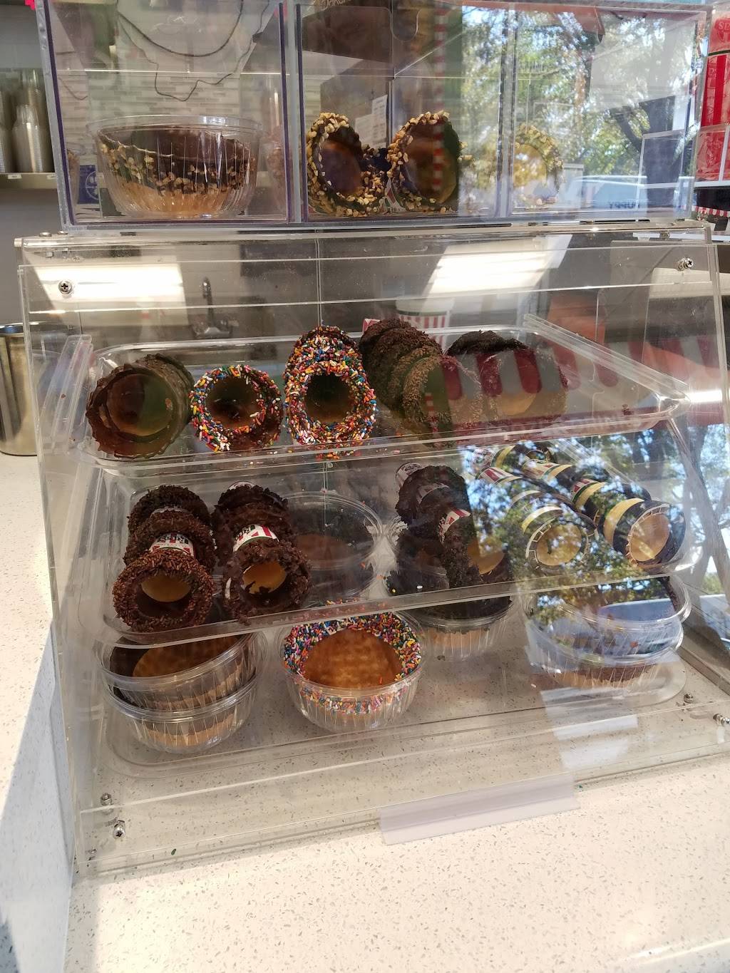 Ritas Italian Ice & Frozen Custard | restaurant | 951 Alamo Dr, Vacaville, CA 95687, USA | 7073171066 OR +1 707-317-1066