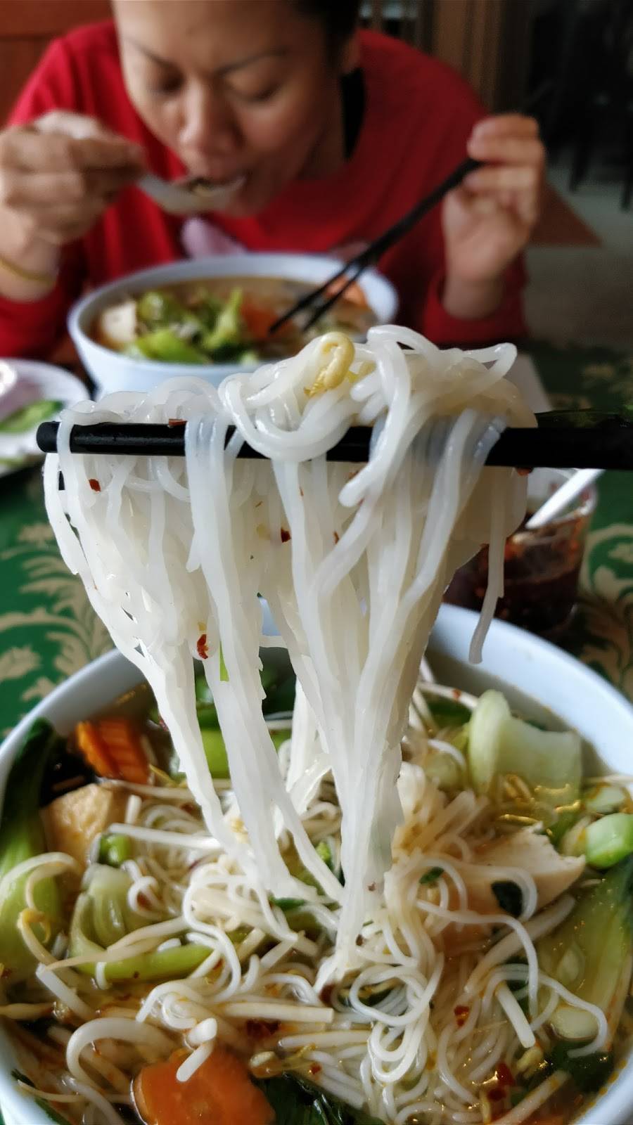 Pho 777 | restaurant | 1065 W Argyle St, Chicago, IL 60640, USA | 7735619909 OR +1 773-561-9909