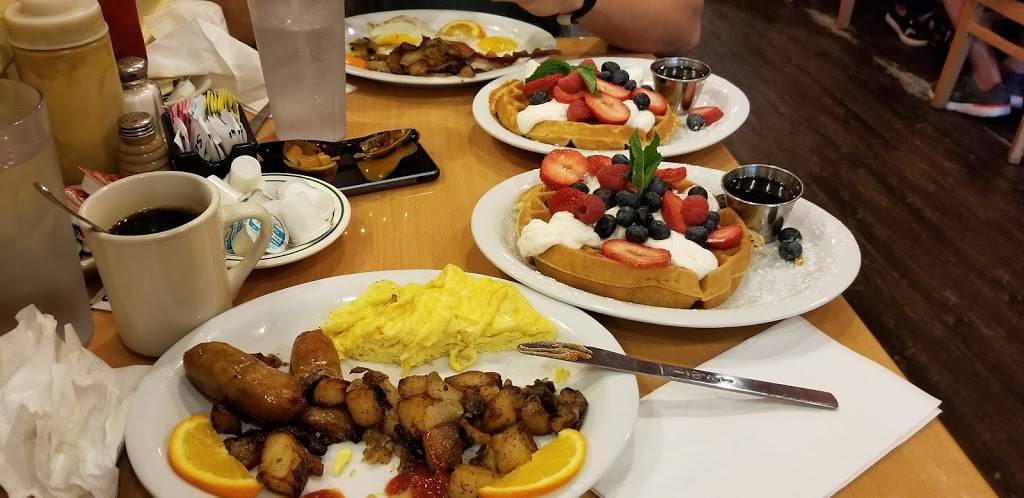 Grubys New York Deli | meal takeaway | 890 William Hilton Pkwy #85, Hilton Head Island, SC 29928, USA | 8438429111 OR +1 843-842-9111