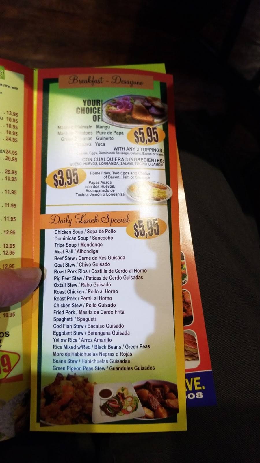 Mi Sitio | restaurant | 996 Chalkstone Ave, Providence, RI 02908, USA | 4012707114 OR +1 401-270-7114