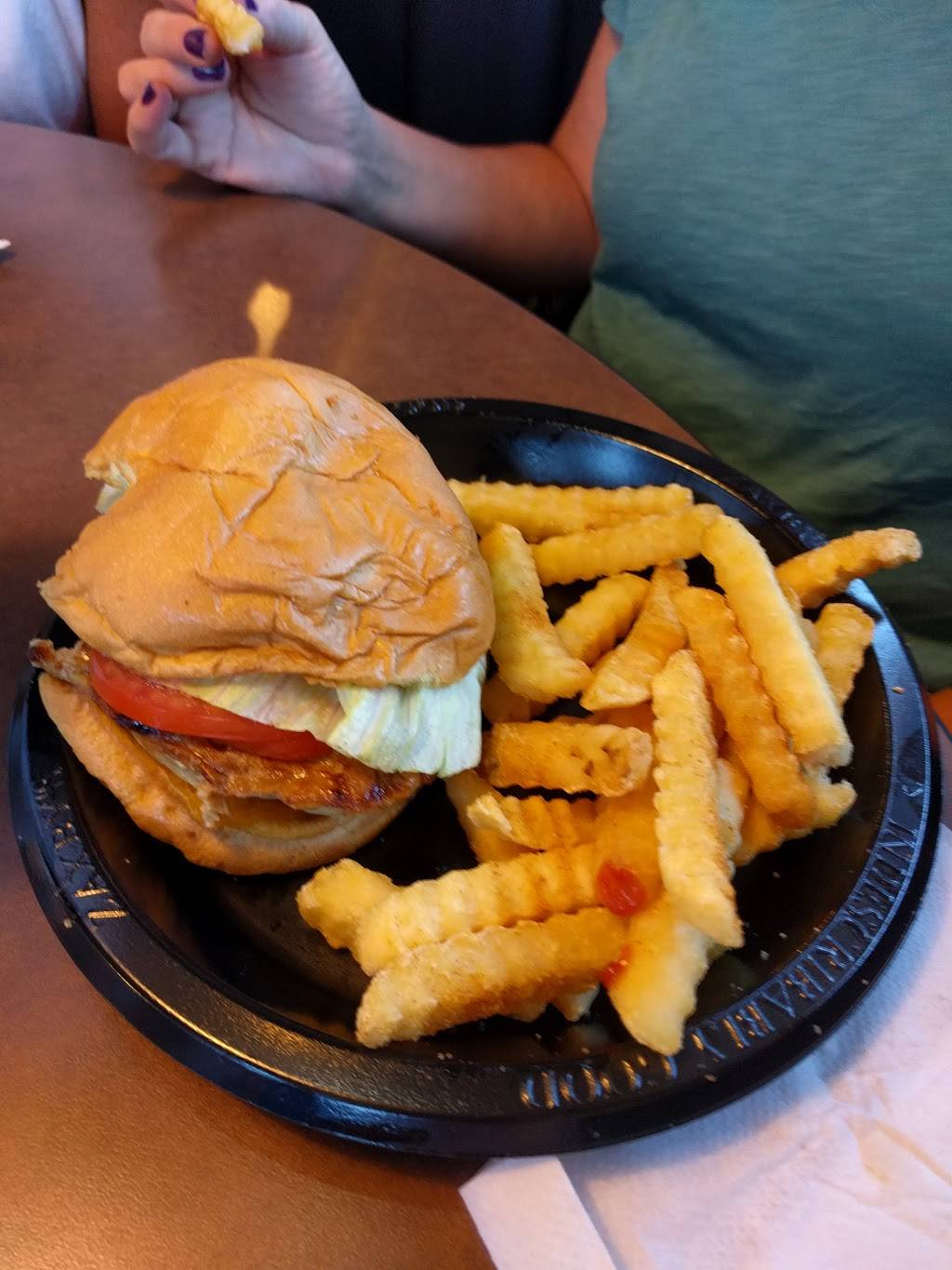 Zaxbys Chicken Fingers & Buffalo Wings | restaurant | 3591 St Matthews Rd, Orangeburg, SC 29118, USA | 8035311611 OR +1 803-531-1611