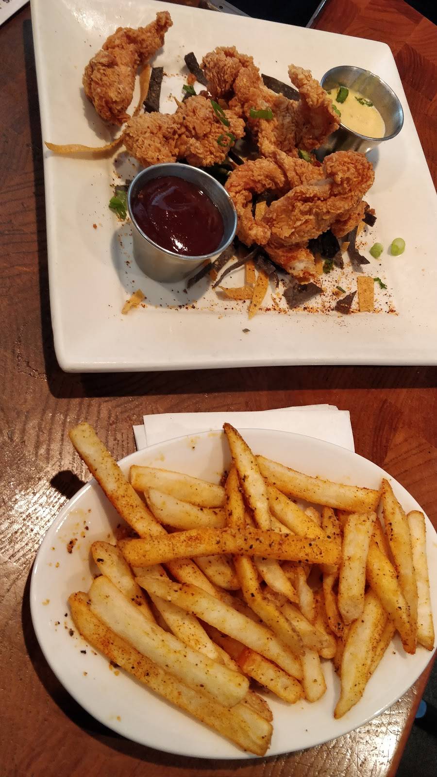 Rock Bottom Restaurant & Brewery | restaurant | 1 Pine Ave, Long Beach, CA 90802, USA | 5623082255 OR +1 562-308-2255