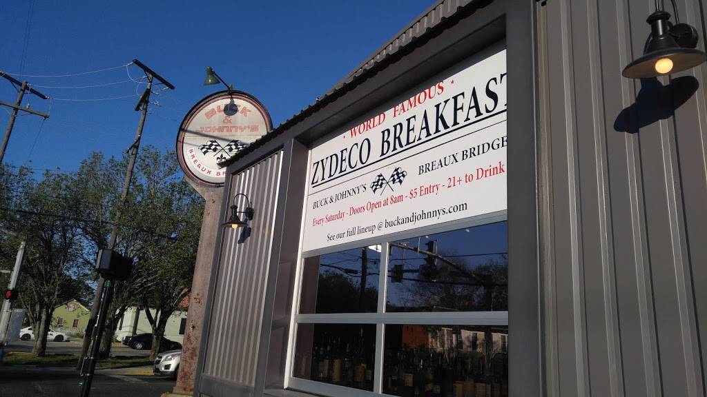 Buck & Johnnys: Eclectic Italian with a Cajun Flair | restaurant | 100 Berard St, Breaux Bridge, LA 70517, USA | 3374426630 OR +1 337-442-6630