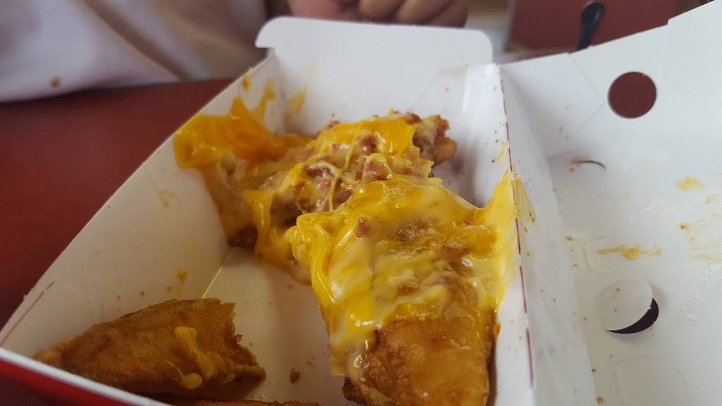 Jack in the Box | restaurant | 1636 Euclid Ave, San Diego, CA 92105, USA | 6192640061 OR +1 619-264-0061