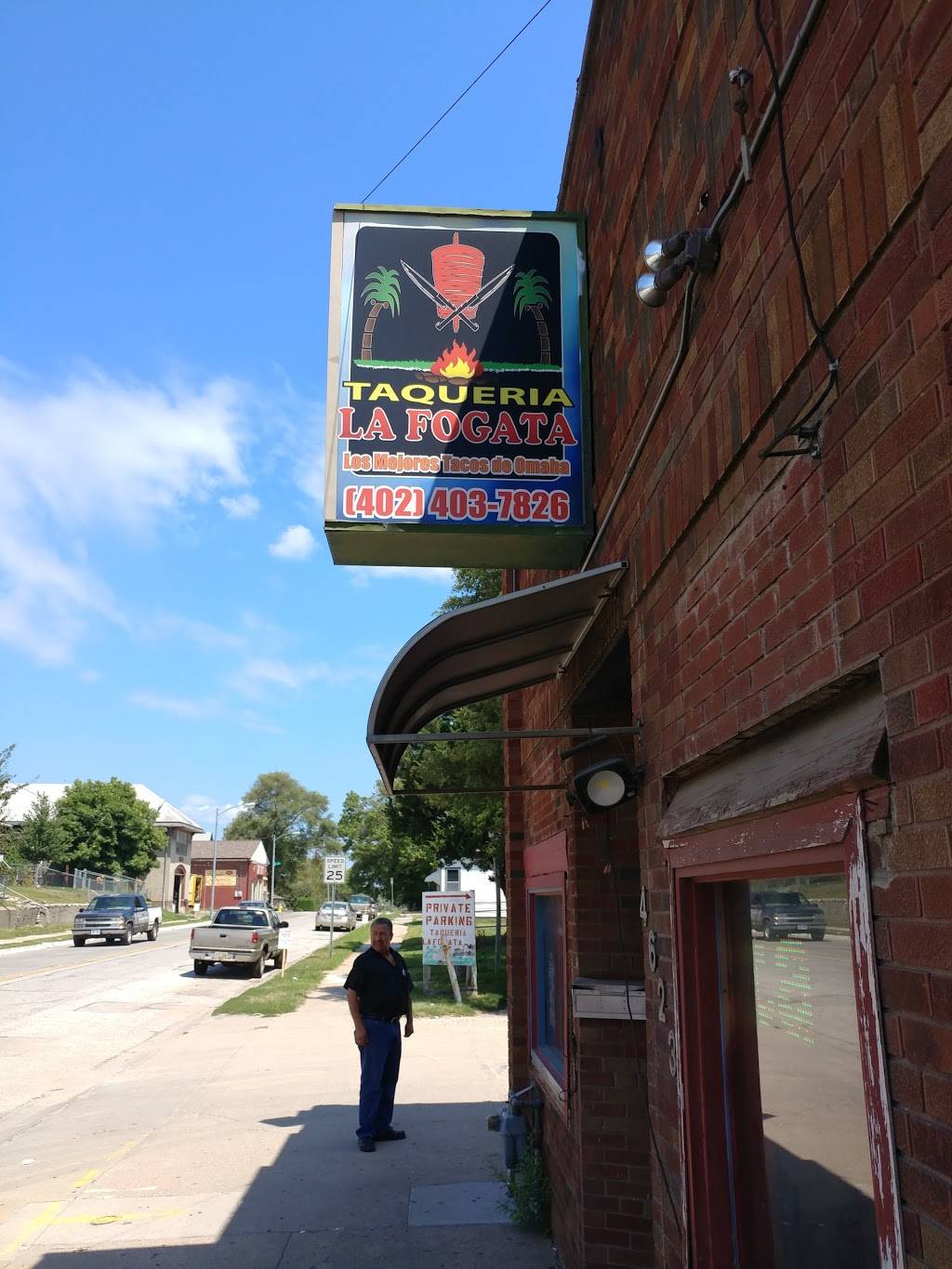 Taqueria La Fogata | restaurant | 4623 S 33rd St, Omaha, NE 68107, USA | 4024037826 OR +1 402-403-7826