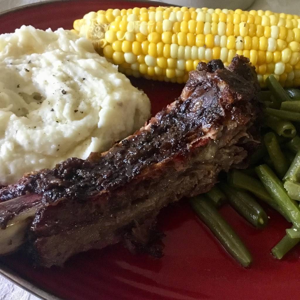 Comanche Cafe | restaurant | 322 N Staples St, Corpus Christi, TX 78401, USA | 3612106911 OR +1 361-210-6911