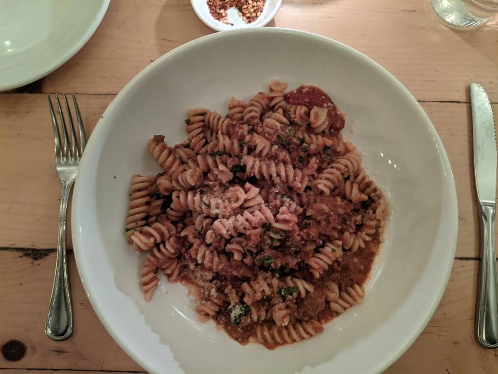 Mobys | restaurant | 341 Pantigo Rd, East Hampton, NY 11937, USA | 6316042227 OR +1 631-604-2227