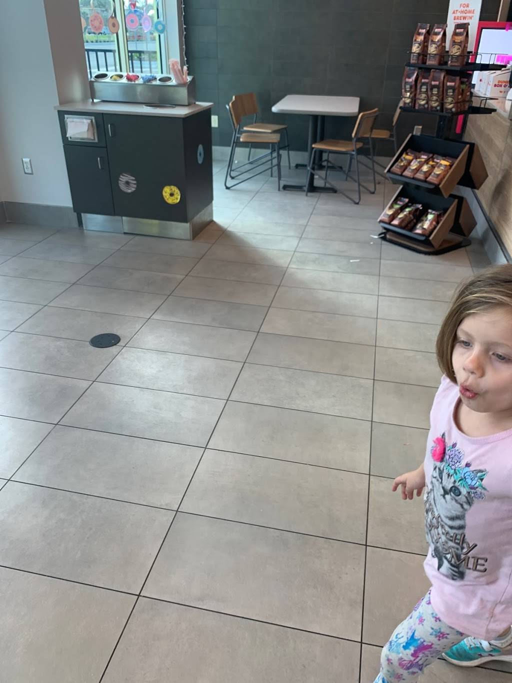 Dunkin | bakery | 865 W Mitchell Hammock Rd Suite 1021, Oviedo, FL 32765, USA | 4075428944 OR +1 407-542-8944