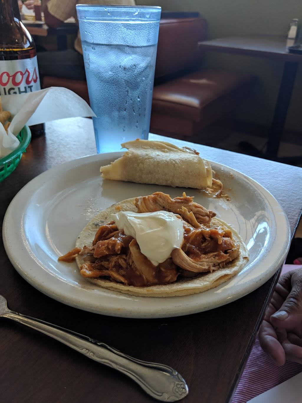 Taqueria Yvette | restaurant | 947 E Yosemite Ave, Manteca, CA 95336, USA | 2098235564 OR +1 209-823-5564