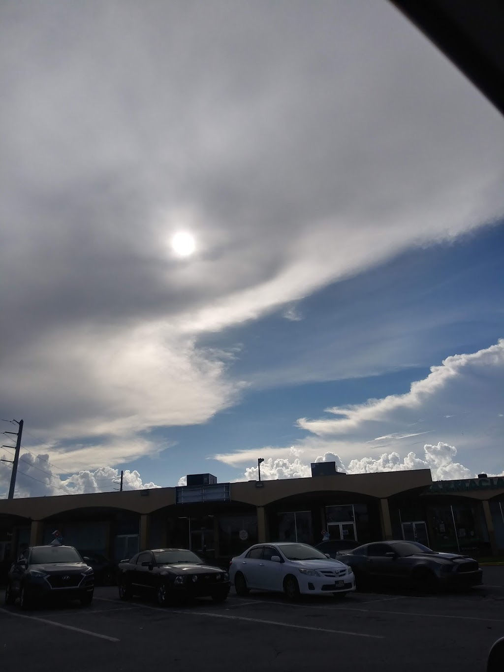 Dominos Pizza | meal delivery | 1105 NW 22nd Ave, Miami, FL 33125, USA | 3055412002 OR +1 305-541-2002