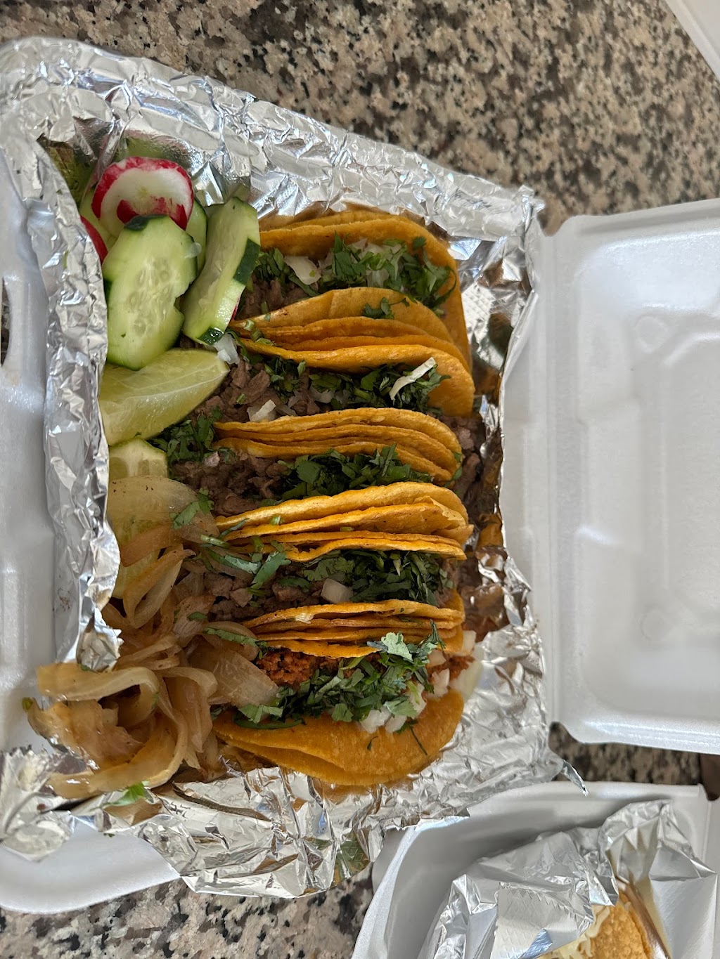 Tacos El Patron Taco Shop | restaurant | 5075 Main St Suite 4B, Spring Hill, TN 37174, USA | 6153028033 OR +1 615-302-8033