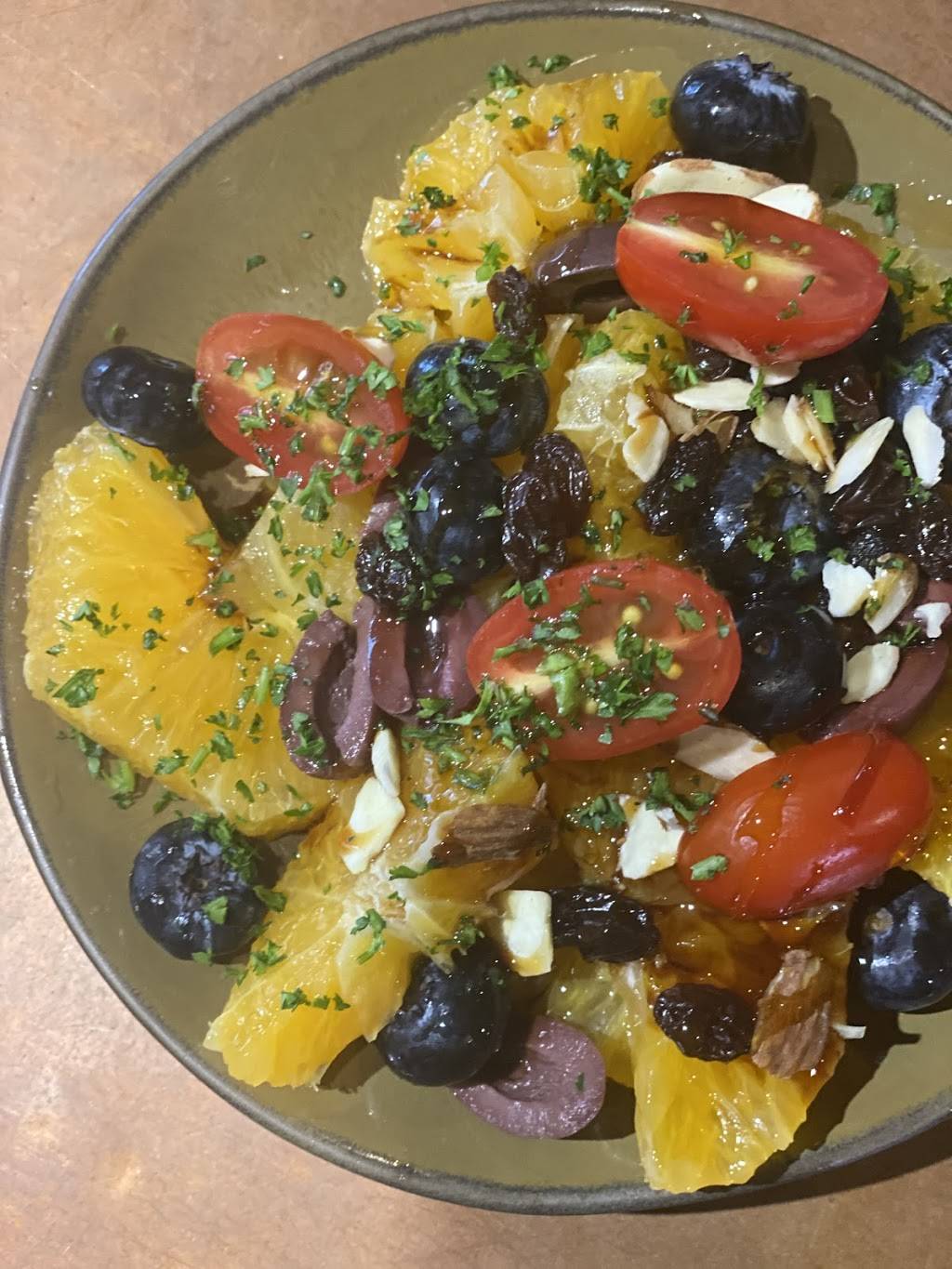 Tara Kitchen | restaurant | 1785 Western Ave, Albany, NY 12203, USA | 5186084126 OR +1 518-608-4126