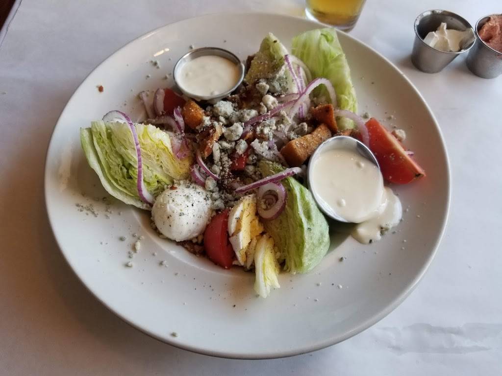 Theos Steaks & Seafood | restaurant | 9144 Indianapolis Blvd, Highland, IN 46322, USA | 2198388000 OR +1 219-838-8000