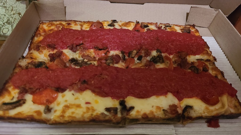 Corktown Pizza | restaurant | 1965 Waabizhish Drive (Marten) B, Petoskey, MI 49770, USA | 2317538901 OR +1 231-753-8901