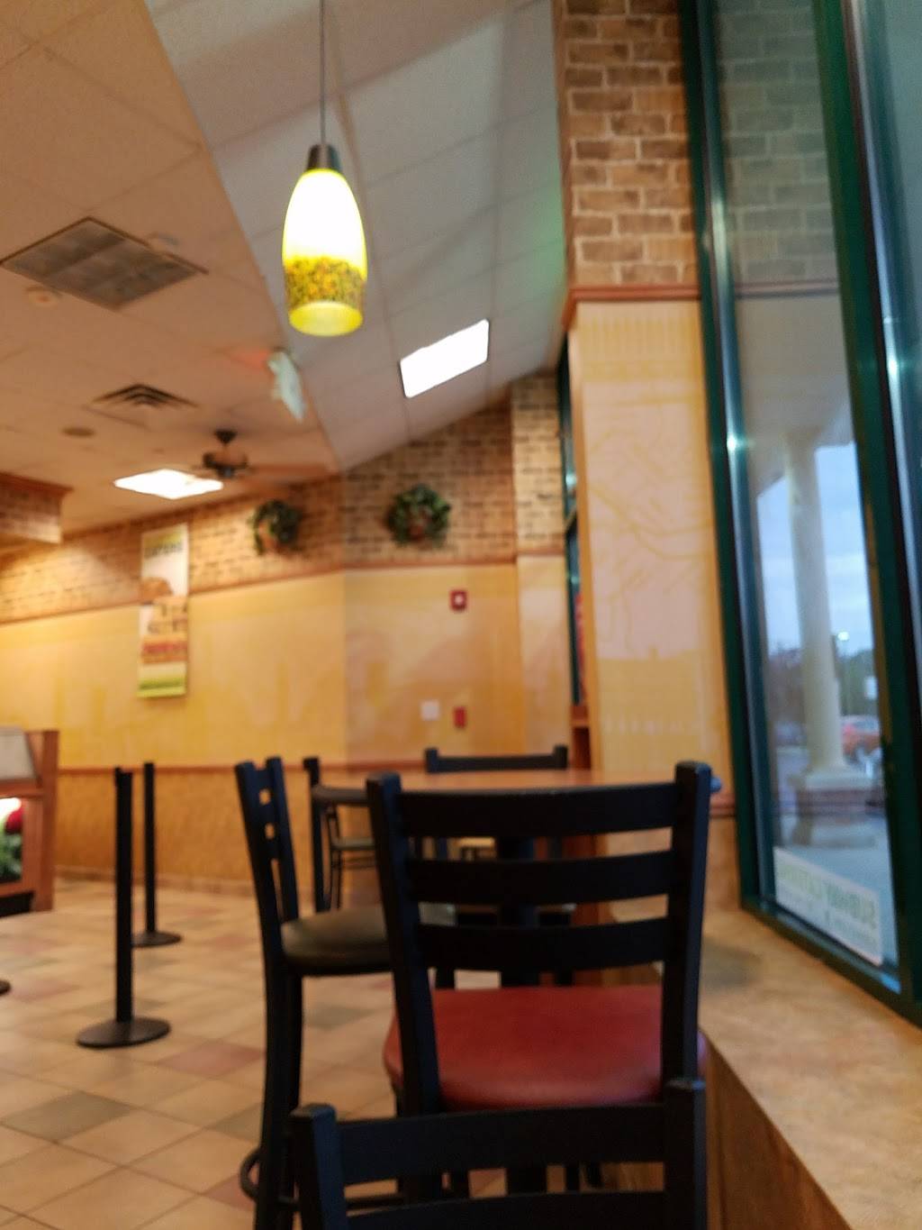 Subway Restaurants | restaurant | 2350 Nesconset Hwy, Stony Brook, NY 11790, USA | 6316752515 OR +1 631-675-2515