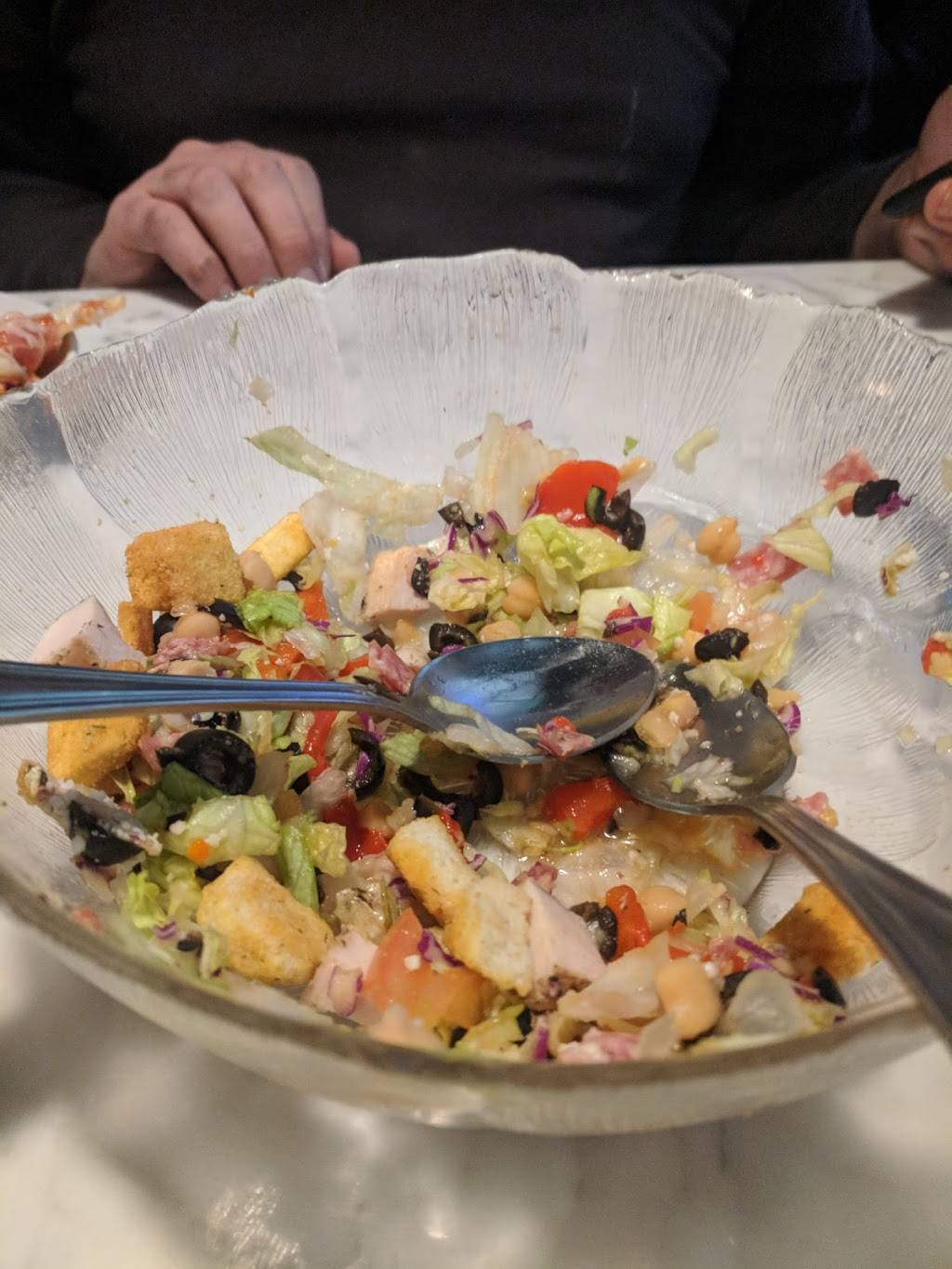 Little Tonis | restaurant | 4745 Lankershim Blvd, North Hollywood, CA 91602, USA | 8187630131 OR +1 818-763-0131