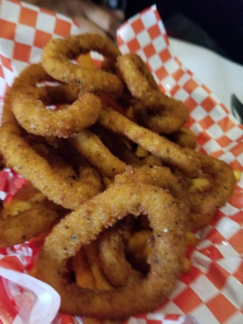 Star Crab | restaurant | 10051 Magnolia Ave, Riverside, CA 92503, USA | 9519779440 OR +1 951-977-9440