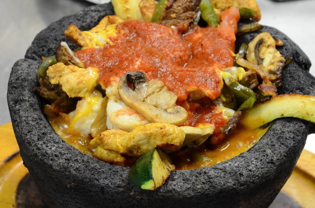 Salsas of Palm Coast | restaurant | 250 Palm Coast Pkwy NE #401, Palm Coast, FL 32137, USA | 3864453096 OR +1 386-445-3096