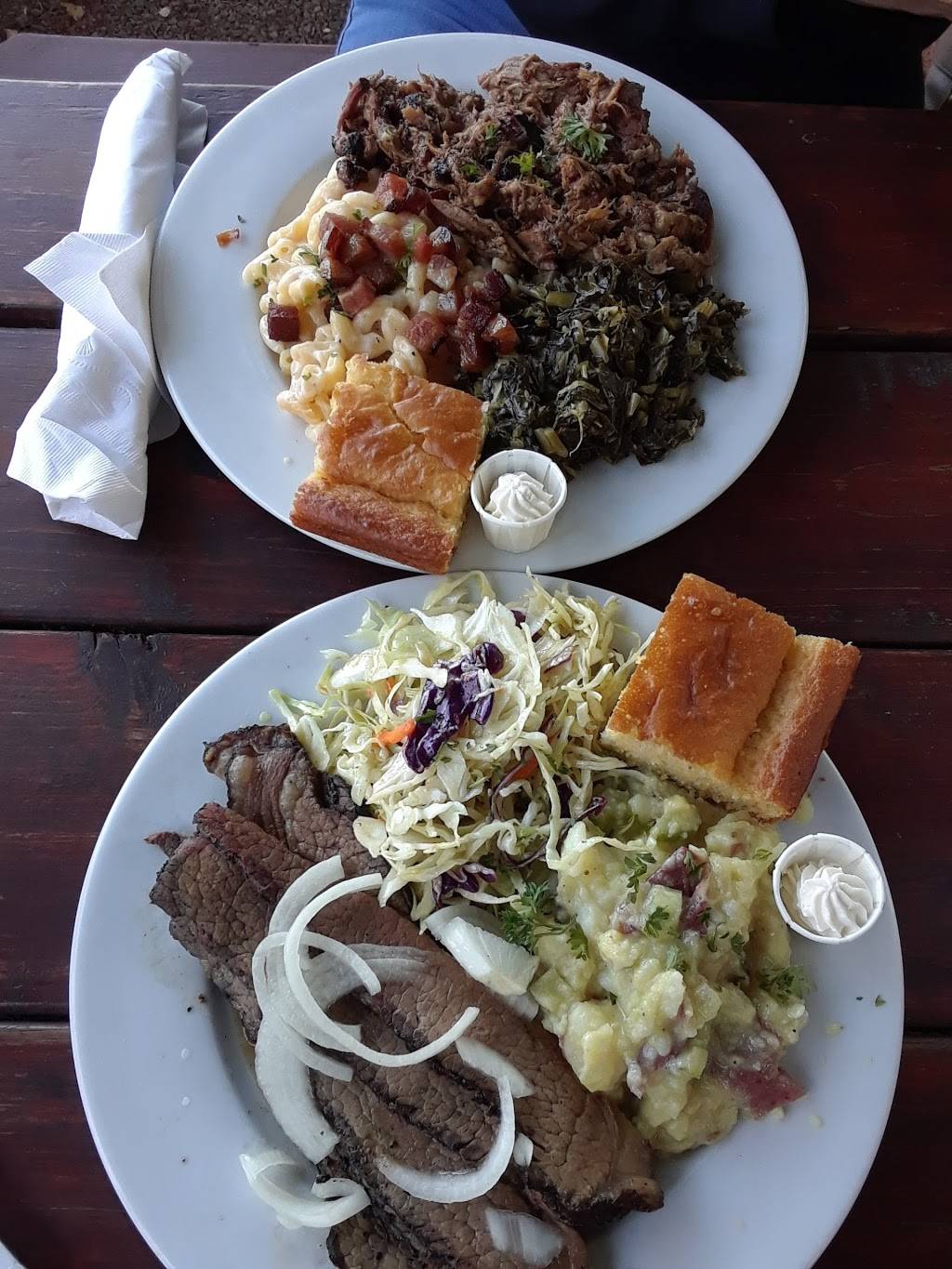 Smokehouse Bistro | restaurant | 6811 Laguna Park Way, Sebastopol, CA 95472, USA | 7078293277 OR +1 707-829-3277