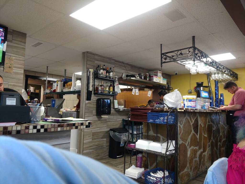 FAJITAS Mexican Cuisine | restaurant | 708 Walnut St, Oskaloosa, KS 66066, USA | 7855741916 OR +1 785-574-1916