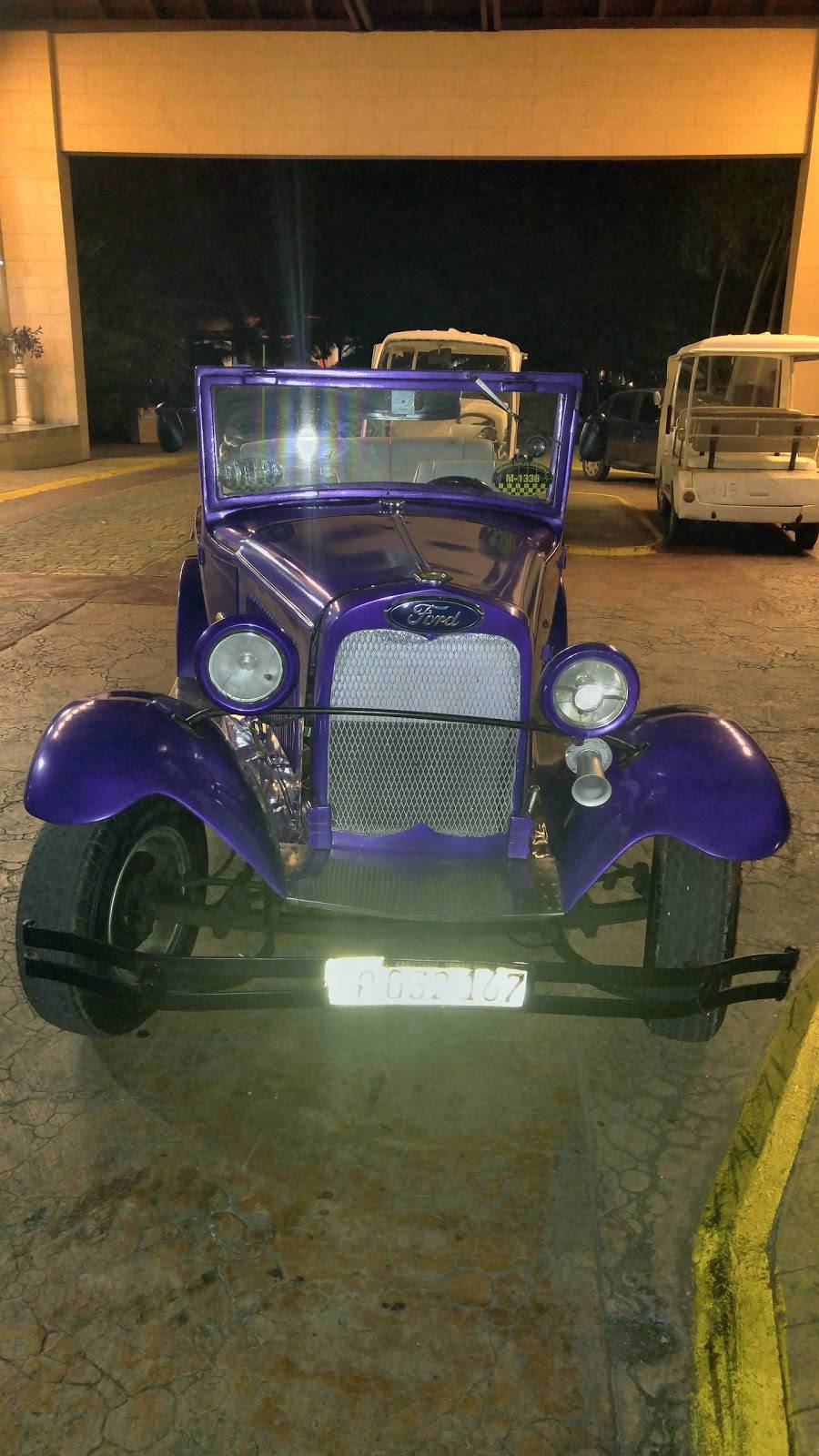 Belle Province LOriginale | restaurant | 1755 Boulevard des Laurentides, Laval, QC H7M 2P7, Canada | 4506621008 OR +1 450-662-1008