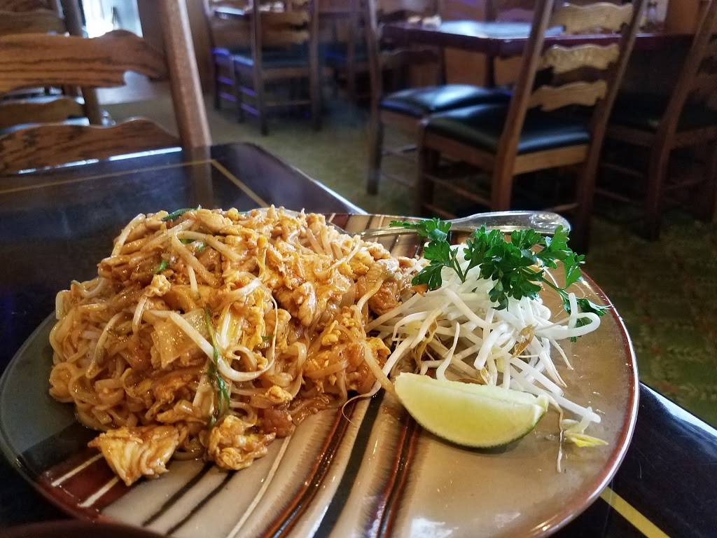 Fusion Japanese & Thai | restaurant | 529 SC-72, Greenwood, SC 29649, USA | 8643887888 OR +1 864-388-7888