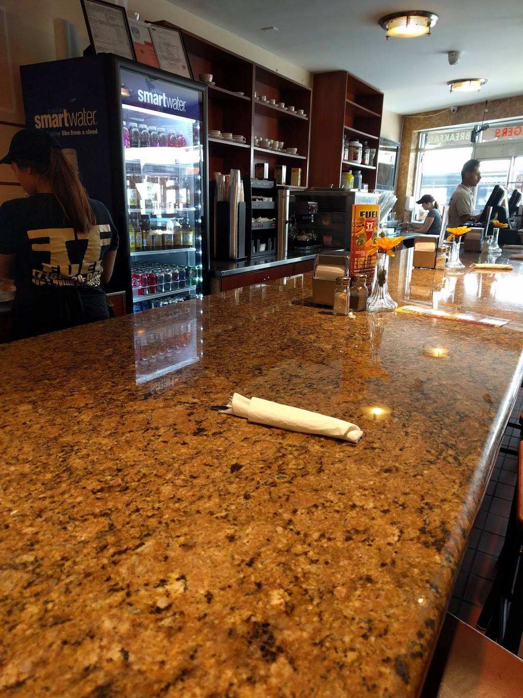 Fuel House Cafe | restaurant | 1144 Hylan Blvd, Staten Island, NY 10305, USA | 7184200015 OR +1 718-420-0015