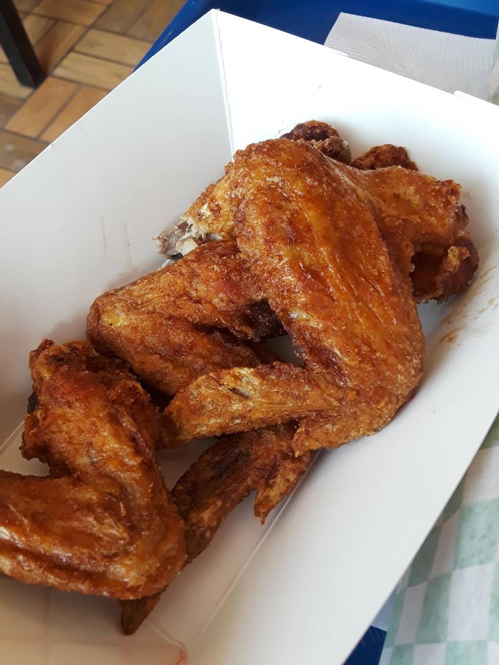 Wing Joint | restaurant | 10603 University Ave NE, Blaine, MN 55434, USA | 7637553735 OR +1 763-755-3735